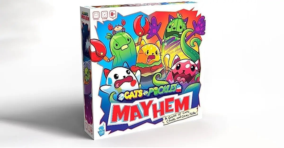 Cats vs Pickles: Mayhem family board game.