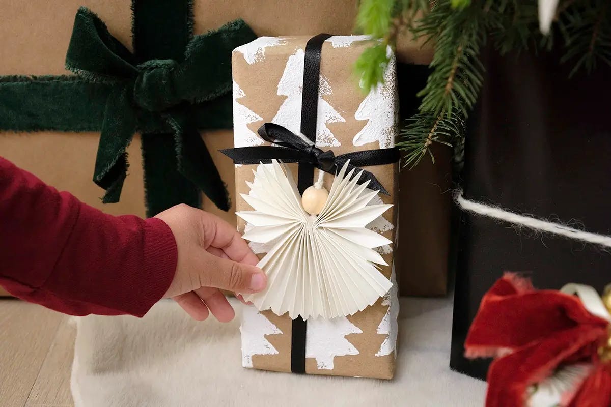 How to Make Custom Wrapping Paper with a Christmas Stamp